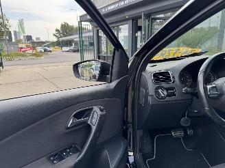 Volkswagen Polo 1.2 TSI R-LINE AUTOMAAT PANORAMA KM: 131.000 NAP!! picture 22