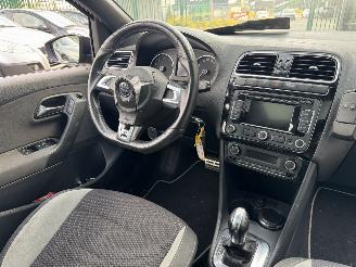 Volkswagen Polo 1.2 TSI R-LINE AUTOMAAT PANORAMA KM:131.000 NAP!! picture 20