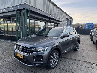 Vaurioauto  passenger cars Volkswagen T-Roc 2.0 TSI 4motion Automaat 140KW 2018/3