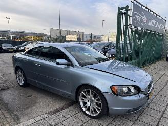 Volvo C-70 2.4 5cilinder Automaat 125kw picture 3