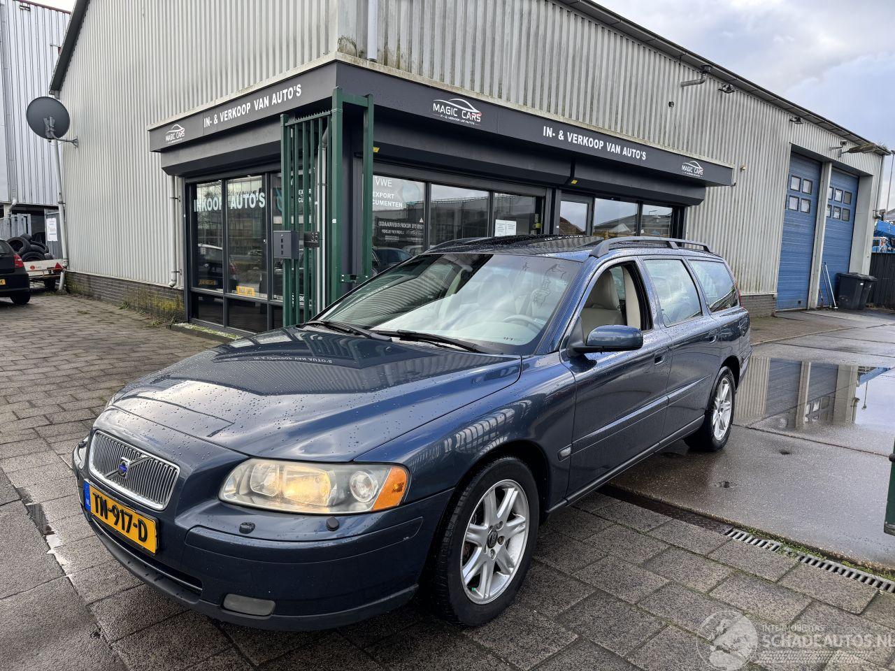 Volvo V-70 2.5 Turbo 154KW Momentum Automaat