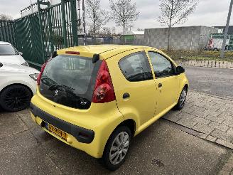 Peugeot 107 1.0 12V AIRCO 5-DEURS picture 4