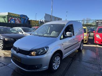 Unfallwagen Volkswagen Caddy 1.6 TDI AIRCO AUTOMAAT LEER 2013/1