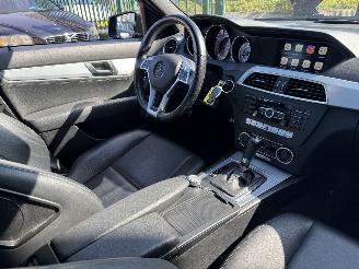 Mercedes C-klasse C180 Avantgarde Automaat AMG-pakket Facelift picture 4