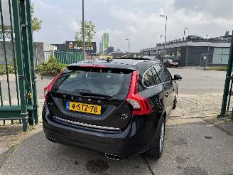 Volvo V-60 2.4 D6 AWD Plug-in Hybrid Summum picture 7