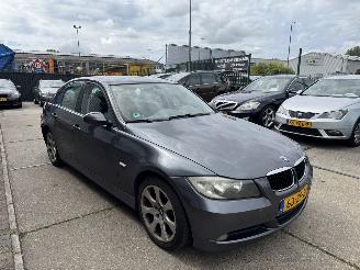 BMW 3-serie 320d 120KW AIRCO picture 2