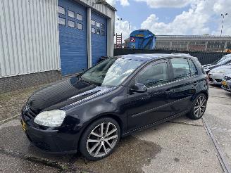 damaged passenger cars Volkswagen Golf 1.4 TSI AUTOMAAT AIRCO LEER 2008/4