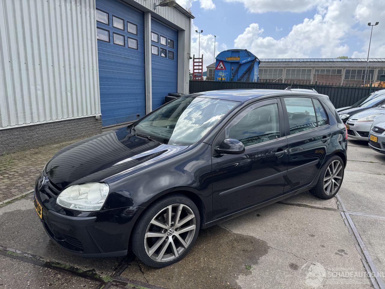 Volkswagen Golf 1.4 TSI AUTOMAAT AIRCO LEER