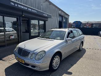 Unfallwagen Mercedes E-klasse E240 AUTOMAAT 2003/10