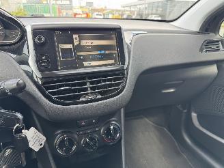 Peugeot 208 1.0 VTI 50KW AIRCO picture 8