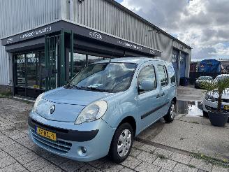 krockskadad bil auto Renault Kangoo 1.6 16V AIRCO PERSONEN UITVOERING 2009/7