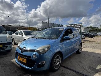 krockskadad bil auto Renault Twingo 1.2 16V AIRCO 2012/1
