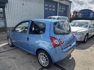 Renault Twingo 1.2 16V AIRCO picture 5