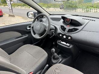 Renault Twingo 1.2 16V AIRCO picture 7