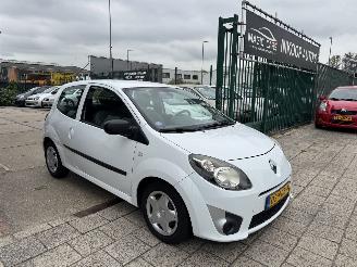 Renault Twingo 1.2 16V AIRCO picture 3