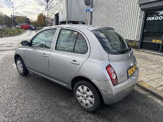 Nissan Micra 1.2 AUTOMAAT picture 4