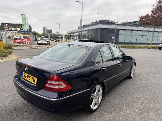 Mercedes C-klasse C320 CDI V6 AUTOMAAT FULL OPTIE! picture 5