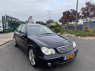 Mercedes C-klasse C320 CDI V6 AUTOMAAT FULL OPTIE! picture 3