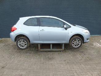 disassembly passenger cars Toyota Auris  2008/1