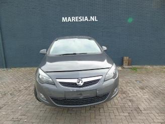 Opel Astra Astra J (PC6/PD6/PE6/PF6), Hatchback 5-drs, 2009 / 2015 1.6 CDTI 16V picture 1