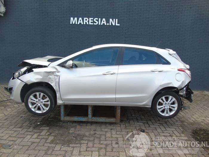 Hyundai I-30 i30 (GDHB5), Hatchback, 2011 1.4 16V