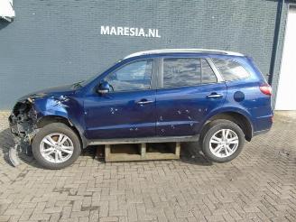 Salvage car Hyundai Santa Fe Santa Fe II (CM), SUV, 2006 / 2012 2.2 CRDi 16V 4x4 2011/6