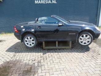 Mercedes SLK SLK (R170), Cabrio, 1996 / 2004 2.3 230 K 16V picture 3