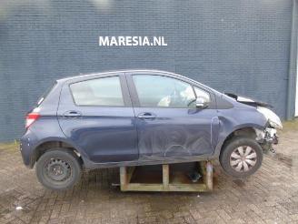 Toyota Yaris Yaris III (P13), Hatchback, 2010 / 2020 1.0 12V VVT-i picture 2