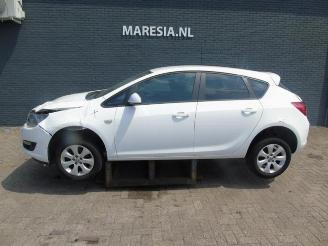 disassembly passenger cars Opel Astra Astra J (PC6/PD6/PE6/PF6), Hatchback 5-drs, 2009 / 2015 1.4 16V ecoFLEX 2014/11