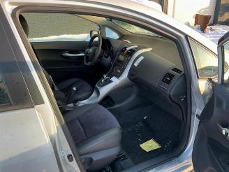 Dezmembrări autoturisme Toyota Auris Auris (E15), Hatchback, 2006 / 2012 1.8 16V HSD Full Hybrid 2011/8