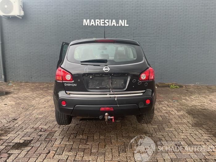 Nissan Qashqai Qashqai (J10), SUV, 2007 / 2014 2.0 16V 4x4