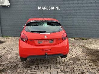 Vrakbiler auto Peugeot 208 208 I (CA/CC/CK/CL), Hatchback, 2012 / 2019 1.2 Vti 12V PureTech 82 2016/7