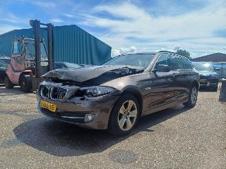 BMW 5-serie 520D picture 2