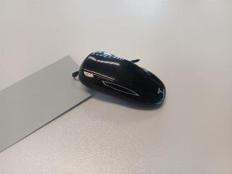 Tesla Model S 85 Base picture 6