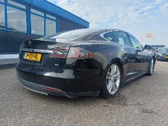 Tesla Model S 85 Base picture 4
