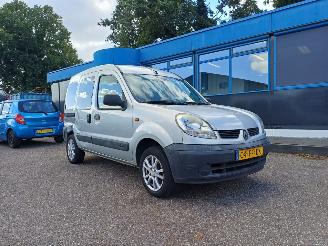 Schadeauto Renault Kangoo 1.2 Expression 2004/5