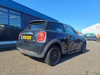 Mini Cooper 1.5 Coop.Chili S.Bns picture 5