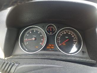 Opel Zafira 1.6 111 years Edition picture 7