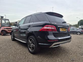 Mercedes M-klasse 350 picture 3