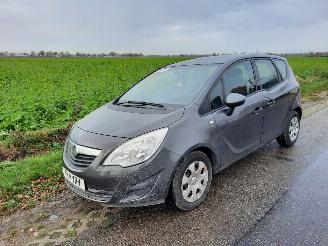 Salvage car Opel Meriva B 1.4 16V 2012/1