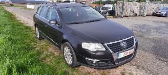 Volkswagen Passat 2.0 tdi picture 2