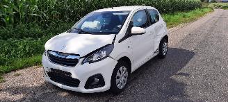 Salvage car Peugeot 108 1.0 12v e vti 2016/6