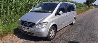 Vaurioauto  passenger cars Mercedes Viano  2010/6