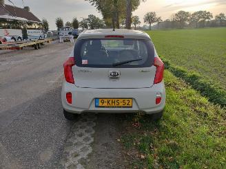 Kia Picanto 1.0 cvvt 5 deurs picture 6