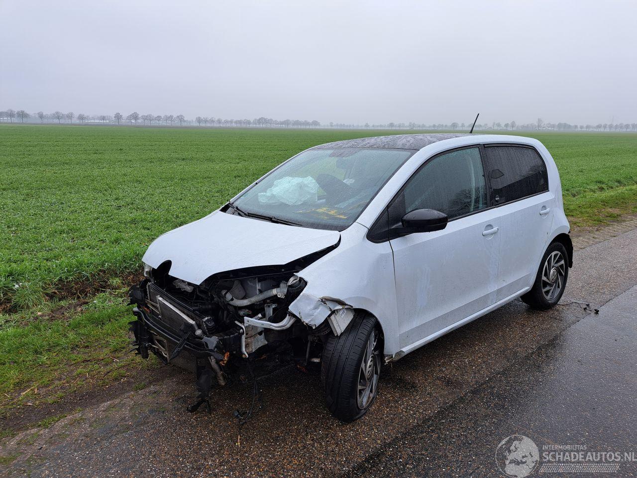 Volkswagen Up 1.0 tsi