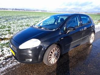 Unfallwagen Fiat Grande Punto 1.4 Turbo 2008/7