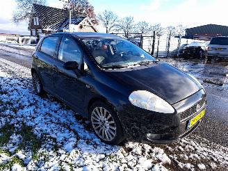 Fiat Grande Punto 1.4 Turbo picture 2