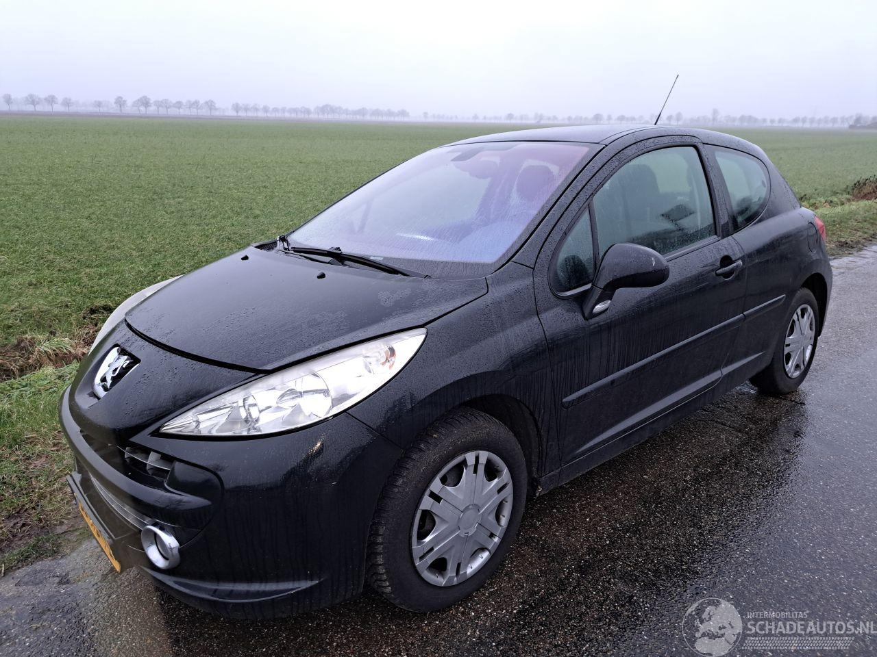 Peugeot 207 1.6 16v VTI