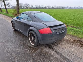 Audi TT 1.8T picture 4