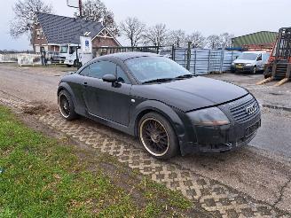 Audi TT 1.8T picture 2